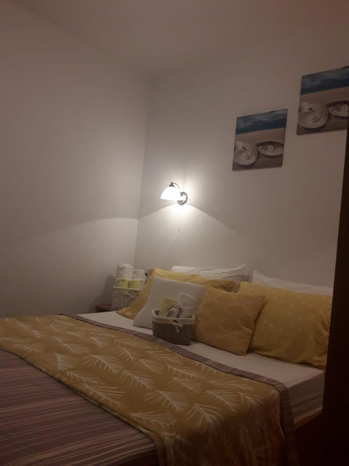 Apartments With A Parking Space Vodice - 13973 Rum bild